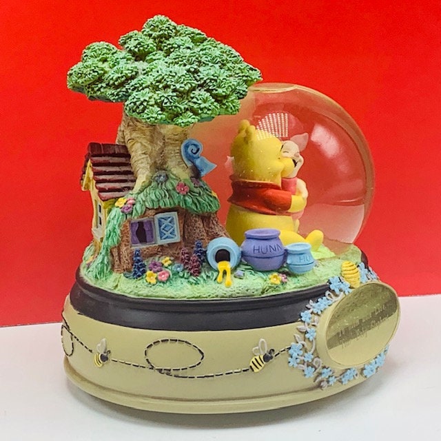 激レア☆くまのプーさん スノーグローブ スノードーム☆ディズニー