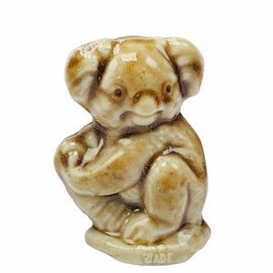 WADE WHIMSIES MINIATURE figurine whimsy England made Red Rose Tea vintage animal mcm vtg decor collectible Australia Koala Bear