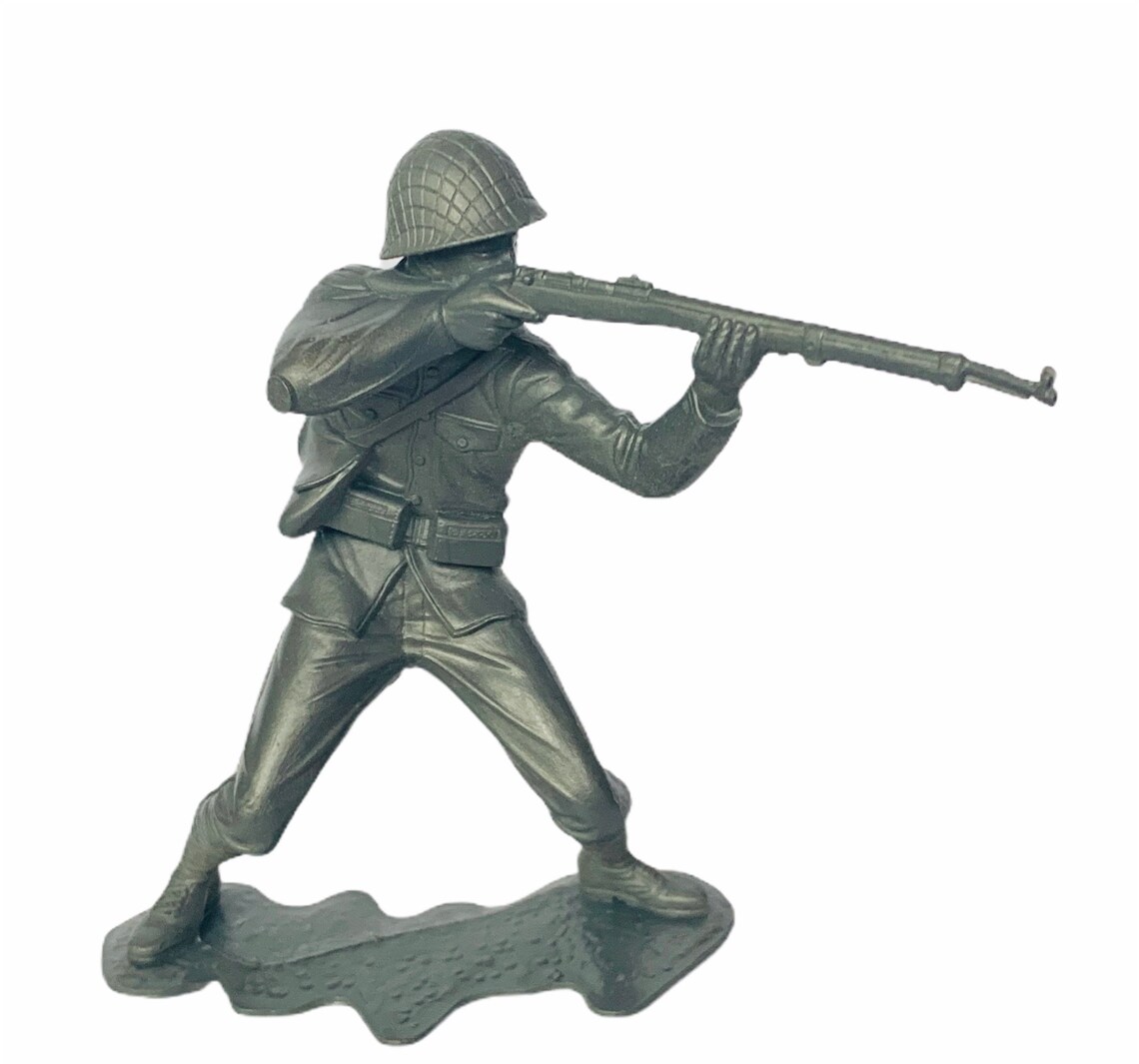PLASTIC ARMY MEN Louis Marx 6 vintage toy soldier vtg Etsy