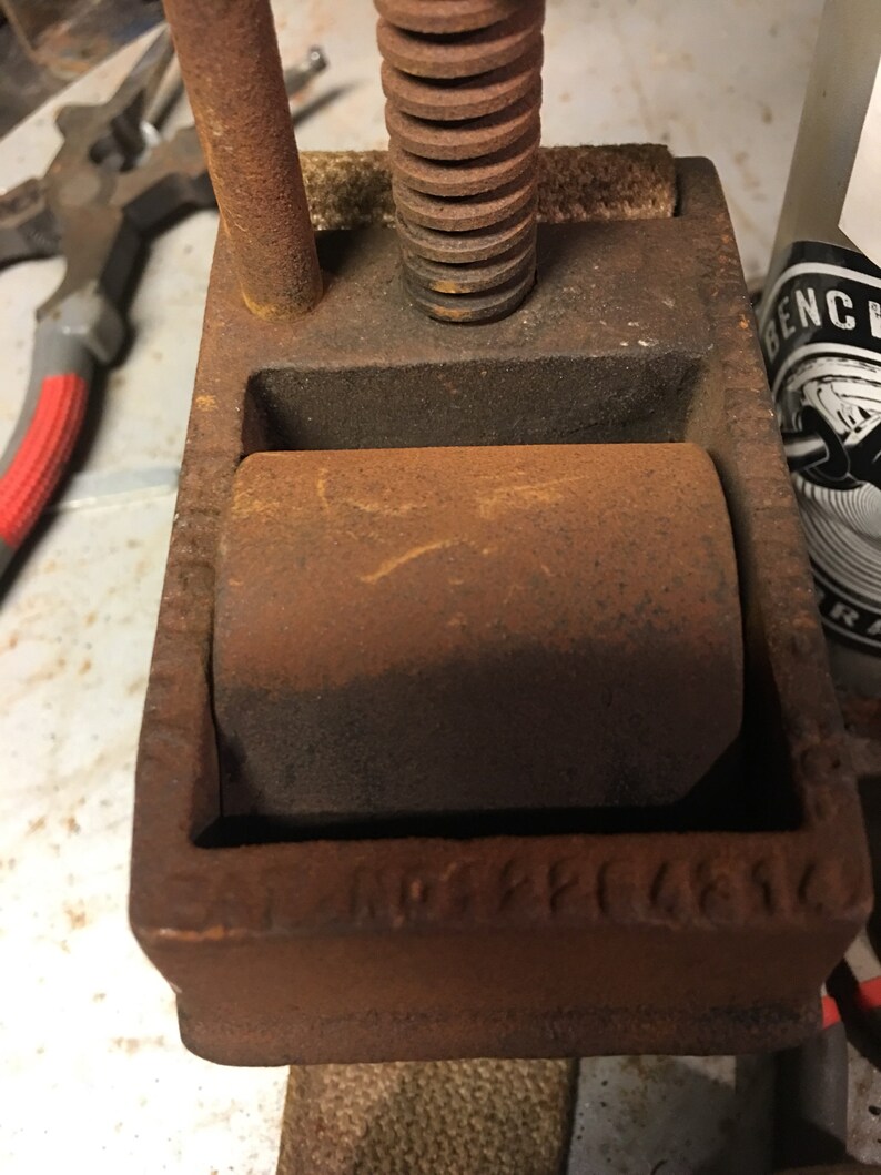 L.L.C.N.Y 2284314 model#B2-100 Antique 1940 Wetzler clamp Co Pat No
