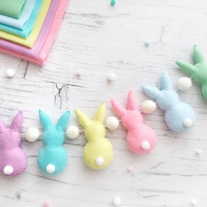 Pastel easter garland, Easter bunny garland, Easter bunny decor, Easter mantle decoration, Spring pastel decor, Easter centerpiece