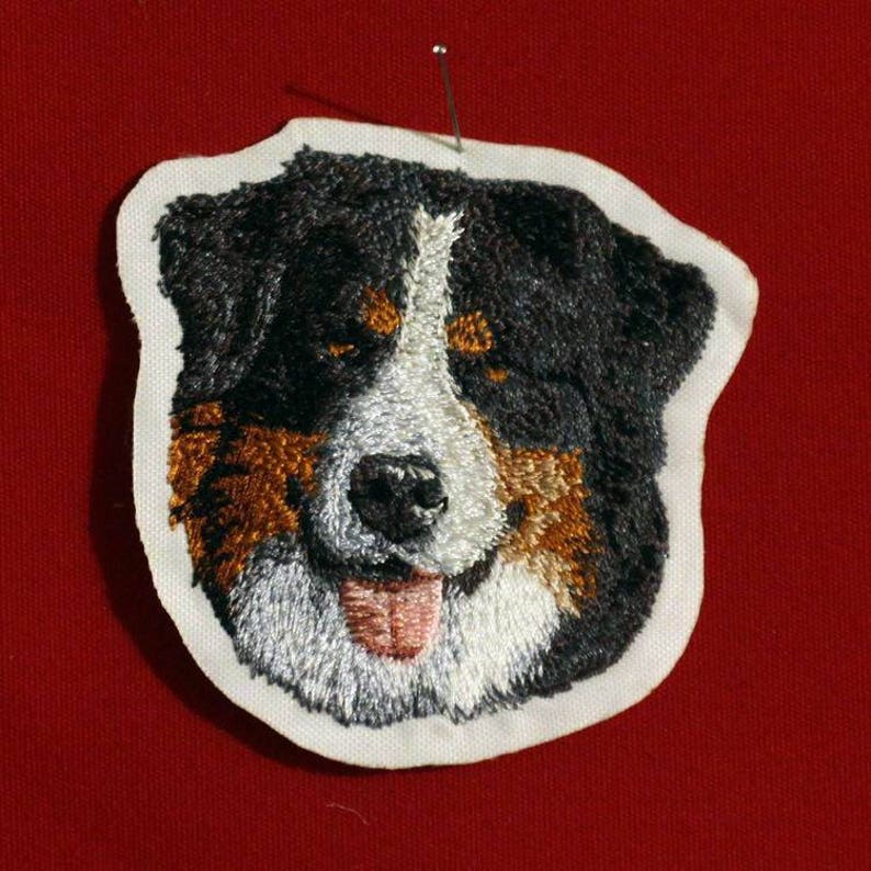 Bouvier Bernois écusson Patch Brodé Thermocollant Ou à Coudre Race De Chien Boubou Broderie Machineby Team Numerik