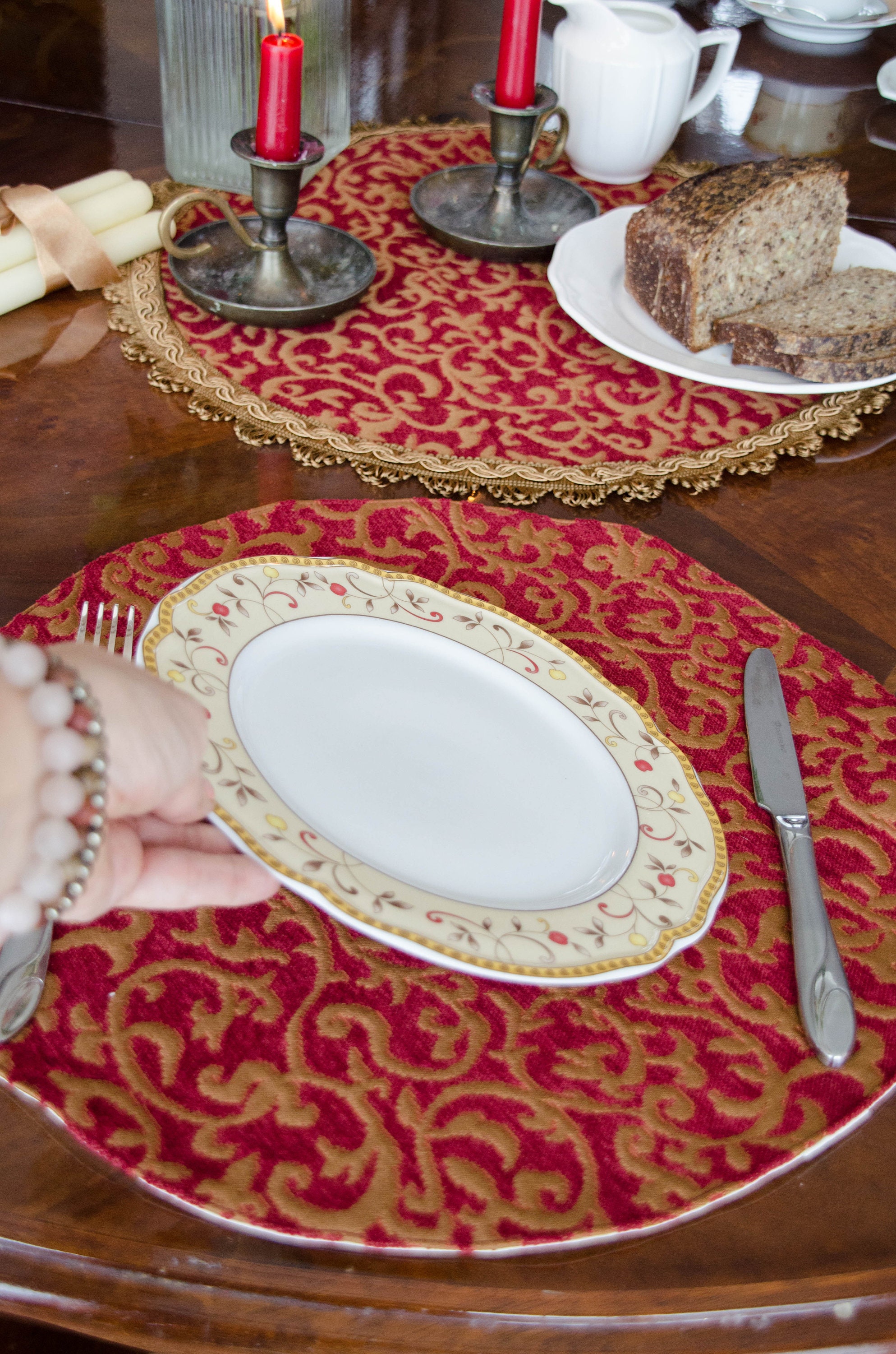 Round tapestry PLACEMAT soft and durable washable red and Etsy
