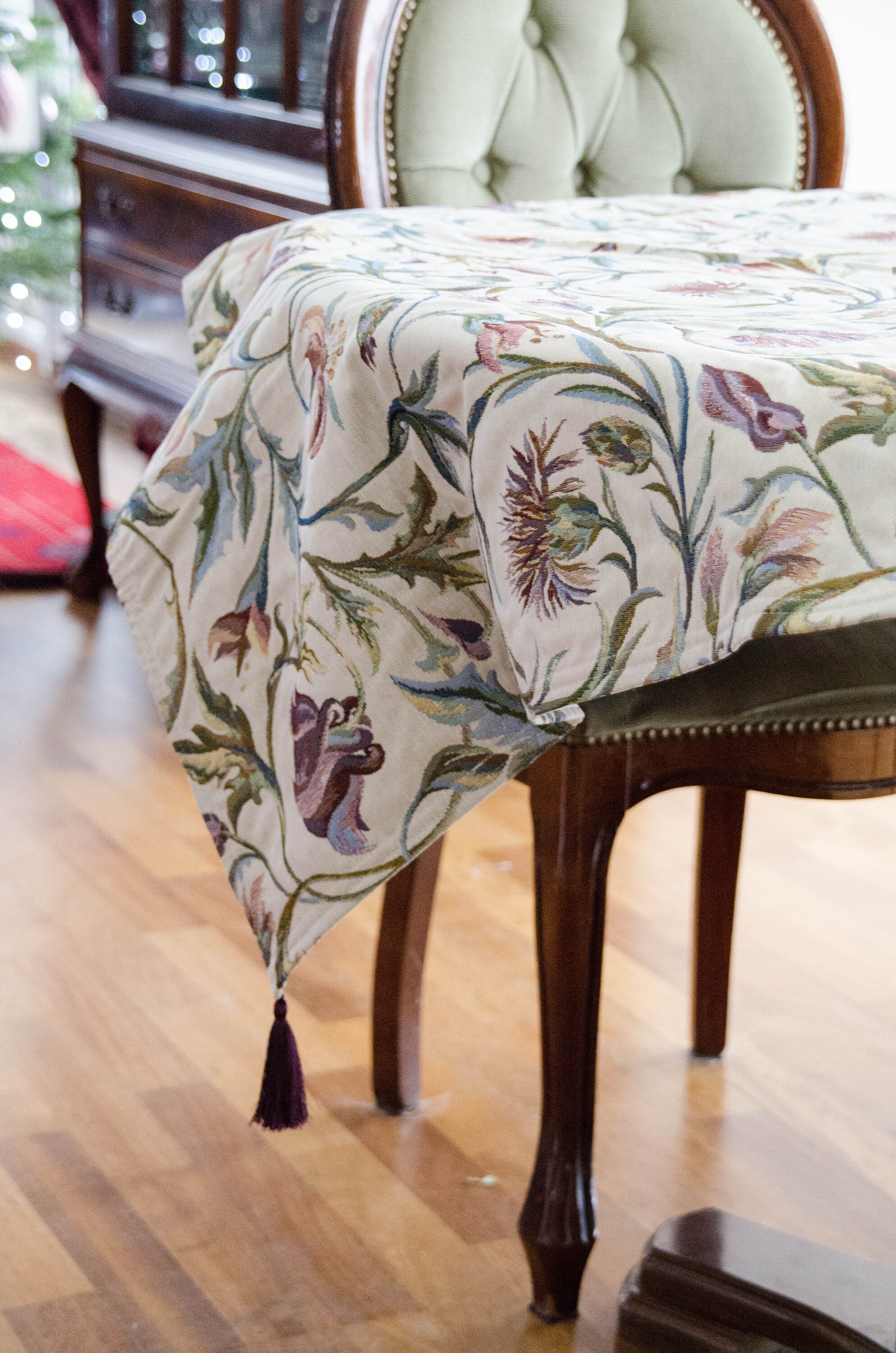 Botanical Tapestry Tablecloth Washable Floral Jacquard Etsy UK