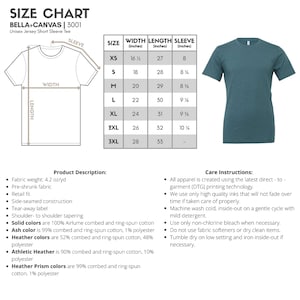 Puede incluir: Tabla de tallas para una camiseta de manga corta de jersey unisex Bella + Canvas 3001. La tabla muestra el ancho, la longitud y la longitud de la manga en pulgadas para las tallas XS a 3XL. La tabla tambi&eacute;n incluye una descripci&oacute;n del producto e instrucciones de cuidado.
