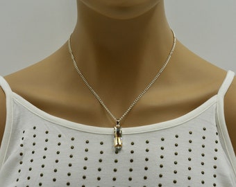 Chain and Swarovski Crystal wand pendant necklace