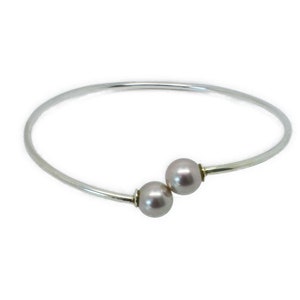 Gray silver Pearl Bangle Bracelet image 3