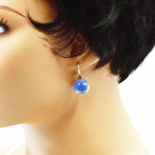 Boucles d'oreilles boule type, boucles d'oreille cuillère argentée et globes en verre remplis de billes bleue'