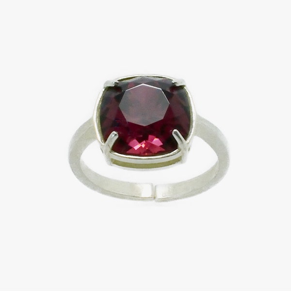 Bague carrée Swarovski, Bague carrée, bague Swarovski, bague bordeaux, bague rouge, bague réglable argenté