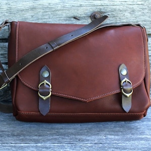 Cartable sacoche en cuir marron
