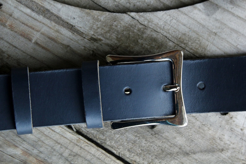 Navy blue leather belt, buckle of your choice, 4 cm argent incurvé