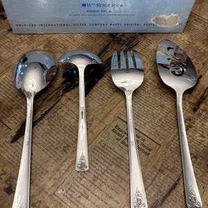Vintage Wm. Rogers Silverplate Serving Set: Floral Pattern, Original Box