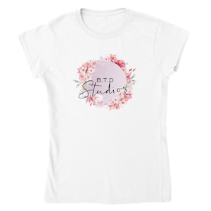 BTD Studios - Classic Womens Crewneck T-shirt