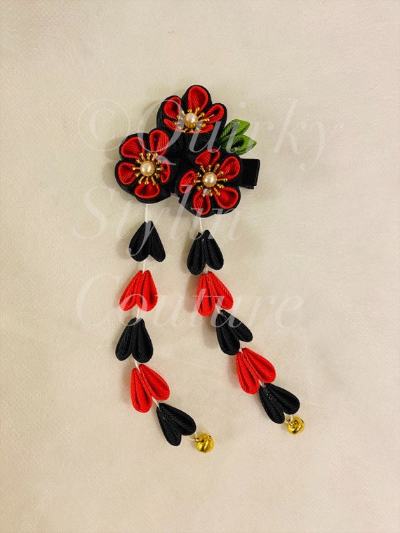 Black and Red Hair Accessory with Bold Floral Design Black & Red Kanzashi Hair Clip Cherry Blossom Floral Pearl  main image 4