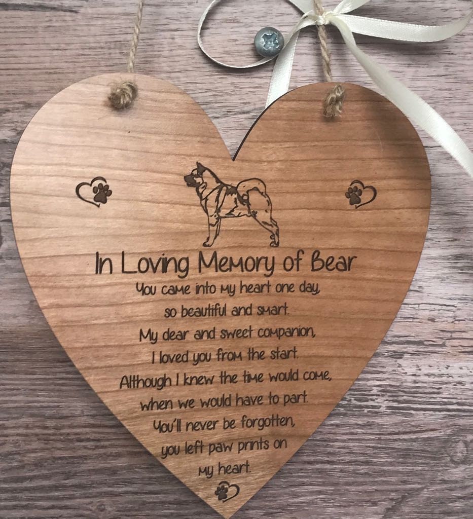Beautiful Heart Shaped Wooden Hanging Plaque Pet Dog Remembrance Gift Present 