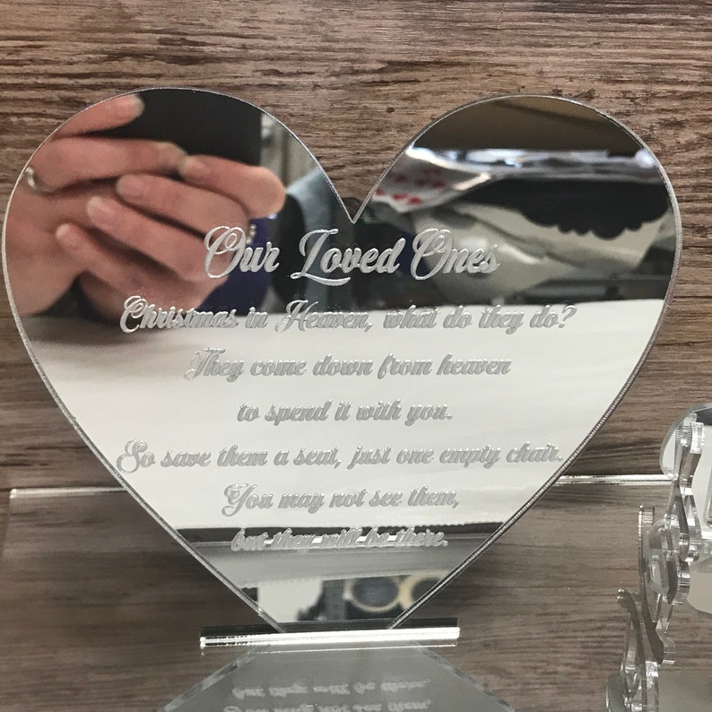 Loved Ones in Heaven Christmas heart Xmas Memory Table Top Plaque Centrepiece with Empty Chairs Personalised