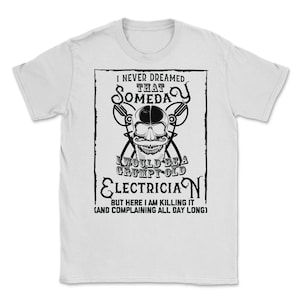 Ik had nooit durven dromen dat ik een chagrijnige oude elektricien zou zijn! Maar hier vermoord ik het grappige elektricien Shir