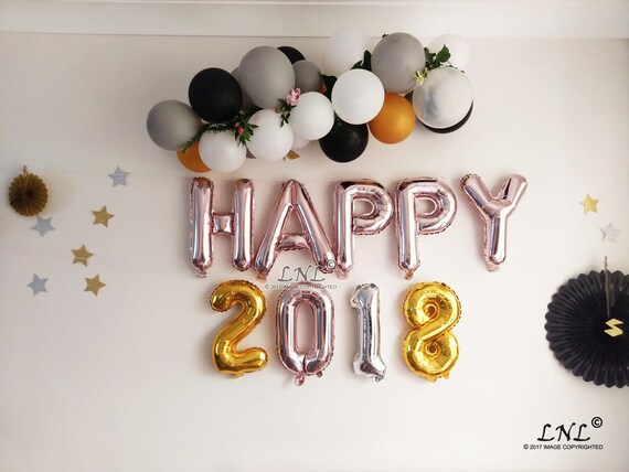 christmas garland letters Happy 2018 custom name numbers phrase gold silver new year banner rose gold balloons balloon banner