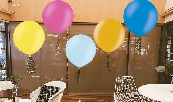 where to buy big gold balloons