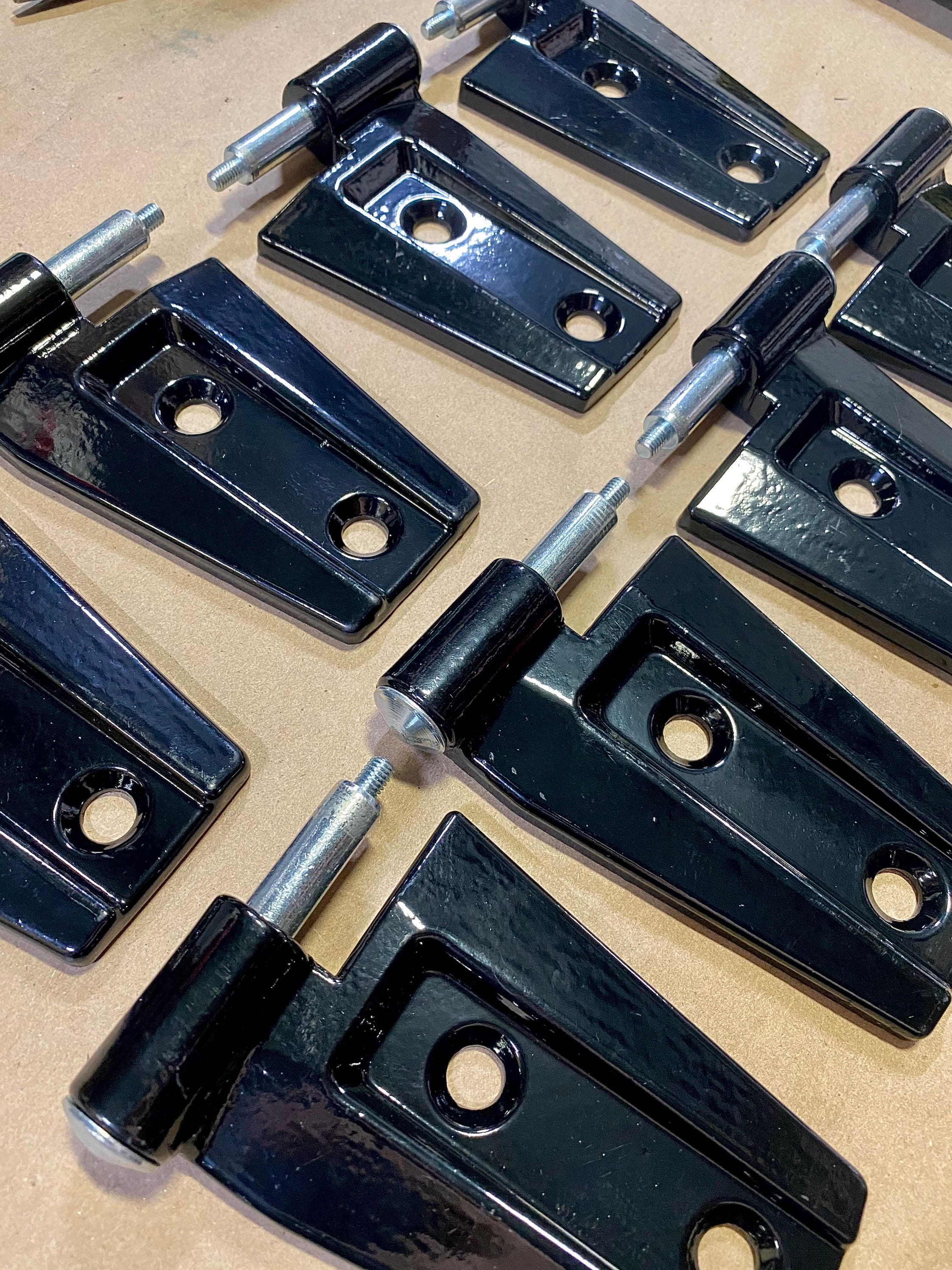 Replacing Door Hinges On Jeep Wrangler