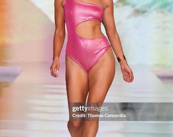 Metallic swimsuit | One-piece | Miami Swim Week | Swimwear fashion | Bikini fashion