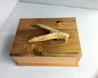 Rustic Handcrafted Oak Keepsake Treasure Box |  wooden box | gift box | memory box | jewelry box | oak