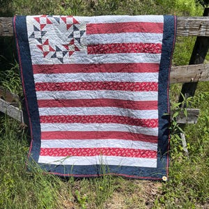 America the Beautiful Quilt / Patriotic Quilt/ Red, White and Blue Quilt/ July 4th quilt/ Stars and stripes quilt/cuddle quilt/ throw quilt/