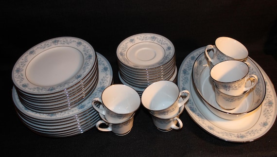 Noritake Blue Hill Fine Bone China Set for 8 Persons - Etsy