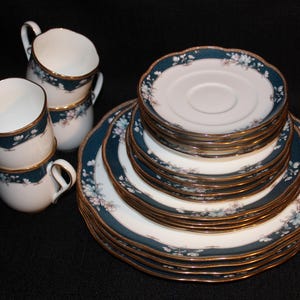 Beautiful Noritake Sandhurst Porcelain China Set for 4 (2 available)