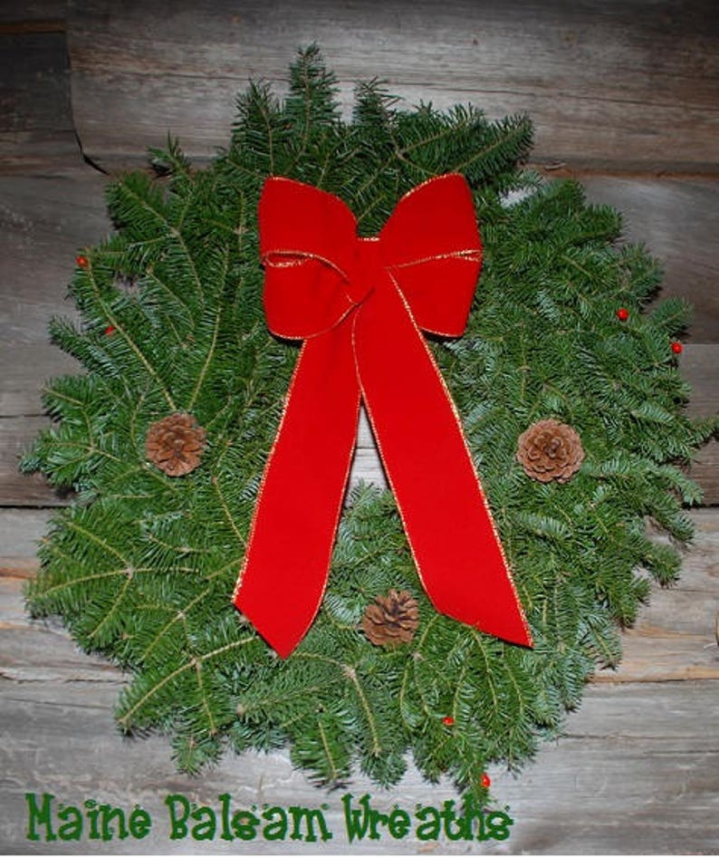 22 Christmas Cones and Berries Fresh Holiday Maine Balsam Wreath Etsy