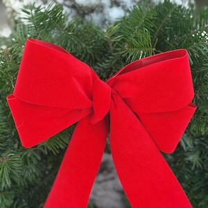 Cyber Monday! 22” Fresh Balsam Fi Christmas Wreath with Red Velvet Bow. UPS shipping. image 2