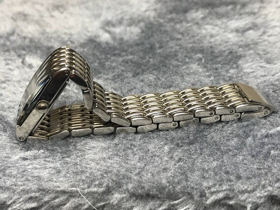 Caravelle watch band outlet