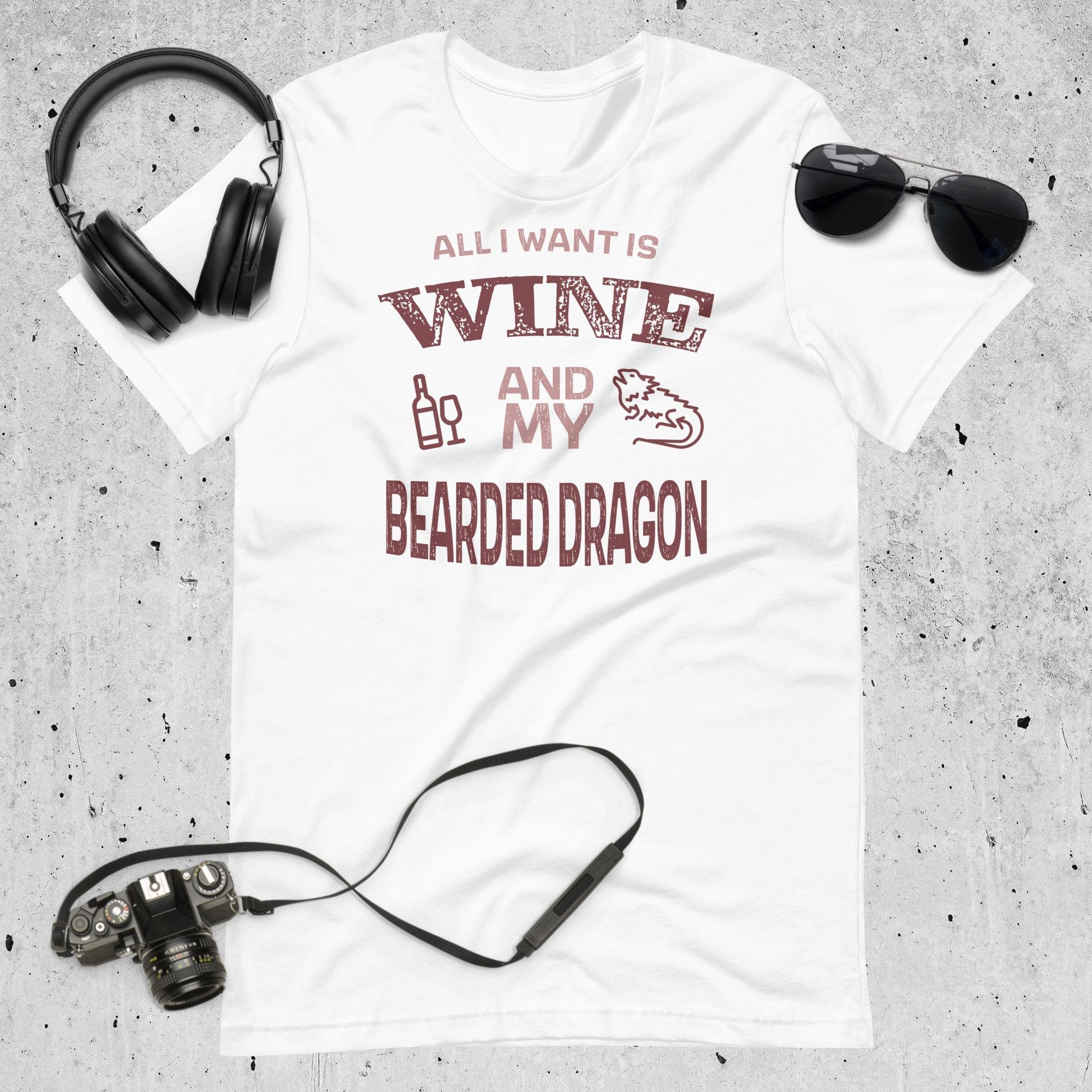 Bearded Dragon and Wine Shirt, Beardie Parent Gift, Vino Lover T-Shirt, Present for Lizard Mom, Reptile Dad Gift