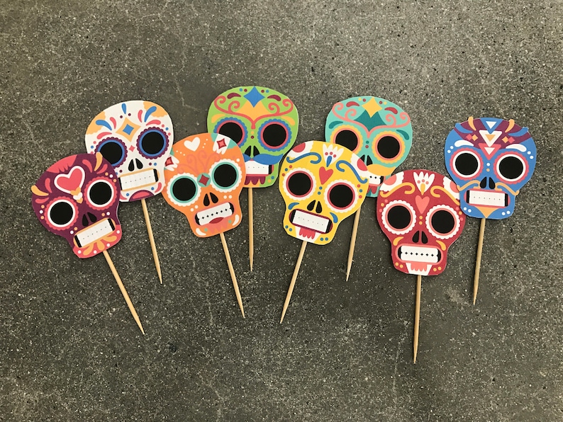 printable-sugar-skull-cupcake-toppers-dia-de-los-muertos-etsy