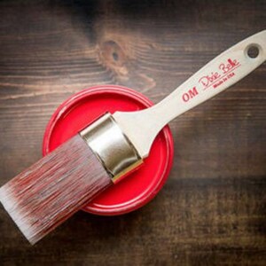 OVAL MEDIUM BRUSH Dixie Belle Paint synthetic paint brush, Free Shipping image 2