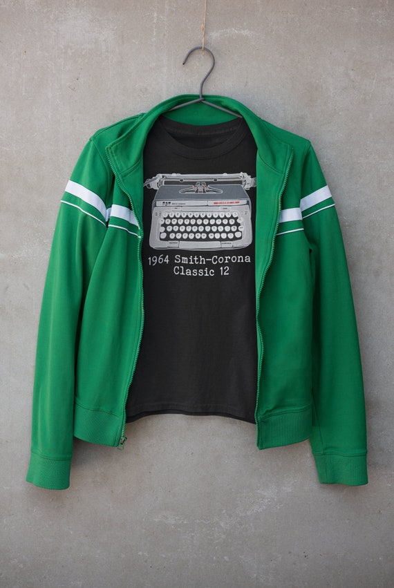 Retro Typewriter Writing Shirt, Vintage Writer Tee Gift Retro Typewriter Writing Shirt, Vintage Writer Tee Gift
