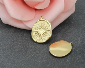 One Irregular Oval Pendant, Sun, 14K Gold Plated Stainless Steel, Ion Plating, 21 x 15.2mm, AC608