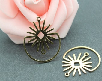 A flower, sun connector pendant, in 18K gold-plated stainless steel, 31.5 x 26 mm, AC730