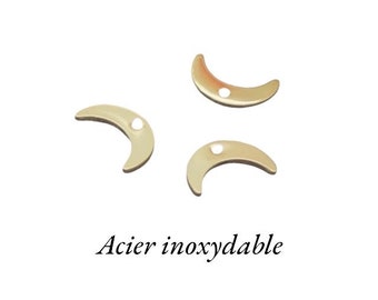 10 half moon charms in gold 304 stainless steel, 7x11 mm, AC485