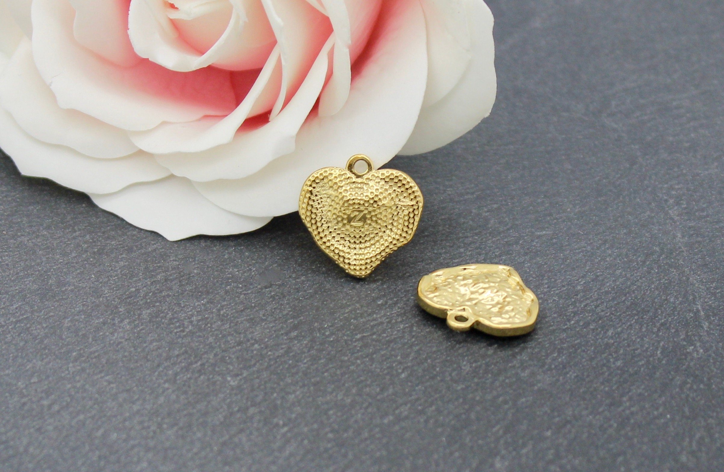 Gold Stainless Steel Wavy Heart Pendant, AC11 - Etsy