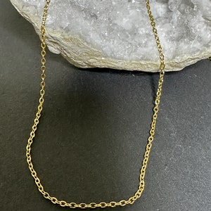 A gold stainless steel chain necklace, 1.5 mm x 0.2 mm AC190