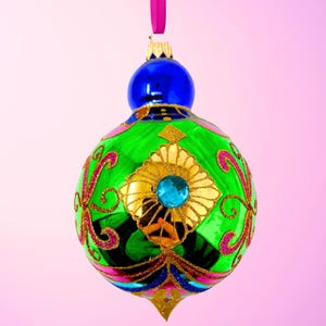 The Carretto Collection Glass Ornament - Hand Painted/Hand Made - Sparkling Gems - Kenzies of London "Peridot"