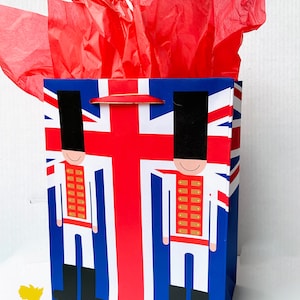 LONDON ROYAL GUARD Christmas Gift Bag | Holiday Wrapping Paper Tote | England British Queen Elizabeth Buckingham Union Jack