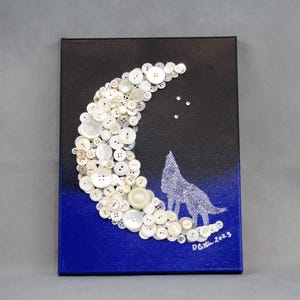 Vintage Button Art: Howling Dog at Moon, Glitter Detail