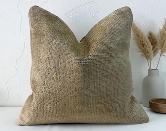 Vintage turkish distressed rug pillow cover 16x16 inches / 40x40 cm