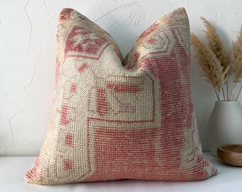 20x20 CARPET PILLOW