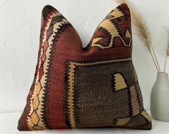 Vintage turkish kilim pillow cover 16x16 inches / 40x40 cm