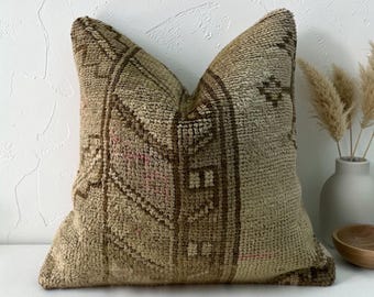 Vintage turkish rug pillow cover 16x16 inches /  40x40 cm