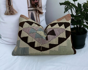 Boho Kilim Pillow Cover Turkish Kilim Pillow Cover 16x24 Wool Kilim Pillow Cover Cushion Cover Vintage Kilim Pillow Cover