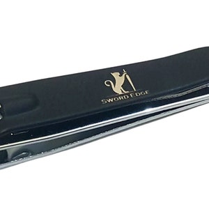 The Perfect Trim with Sword Edge premium nail trimmer for a Salon-Quality Finish (Available in 2 sizes)
